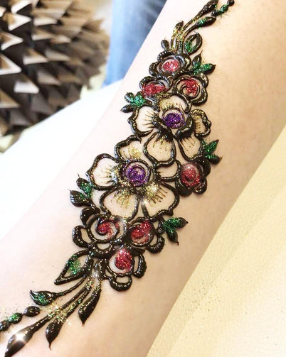 Henna Class 2 - Basic Floral Design (3 Hours) - SyraSkins Pte. Ltd.