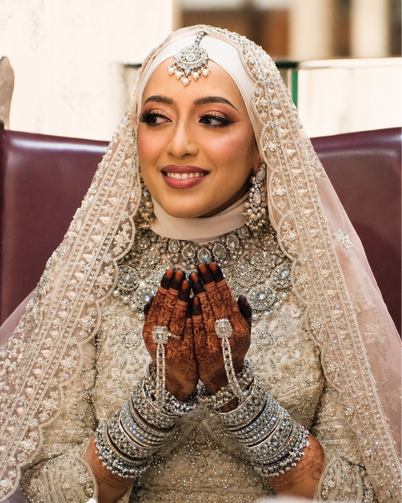 Full BRIDAL + HENNA PARTY (2 hours) - SyraSkins Pte. Ltd.
